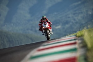 开云体育平台APP-欧冠半决赛焦点战，灰熊轻取黄蜂，战术纪律与团队篮球的胜利